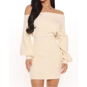 NEW Fashion Nova Cream Ribbed Bodycon Dress size Medium Puff Sleeve